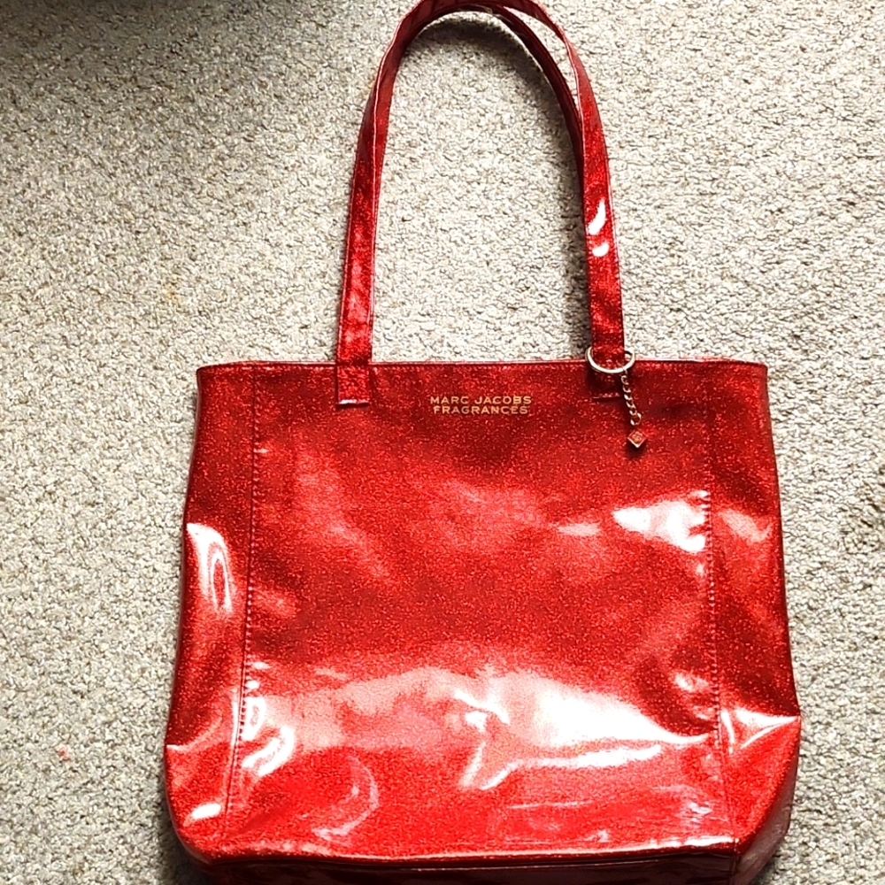 MARC JACOBS FRAGRANCES red bag